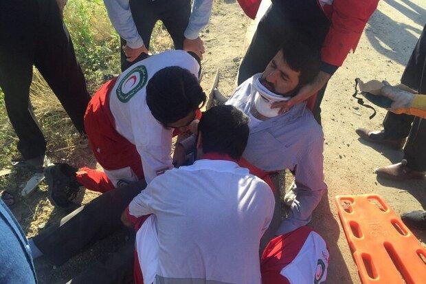 واژگونی تیبا 7 نفر را مصدوم کرد، انتقال 3 مصدوم توسط هلال واژگونی تیبا 7 نفر را مصدوم کرد، انتقال 3 مصدوم توسط هلال احمر