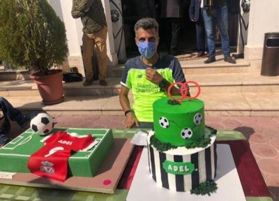 عکس تولد 46 سالگی فردوسی پور با کیک 90